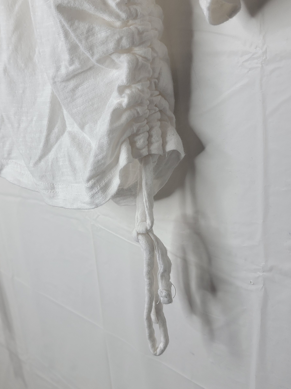 Universal Thread White Cropped Drawstring Tee - Picture 4 of 8